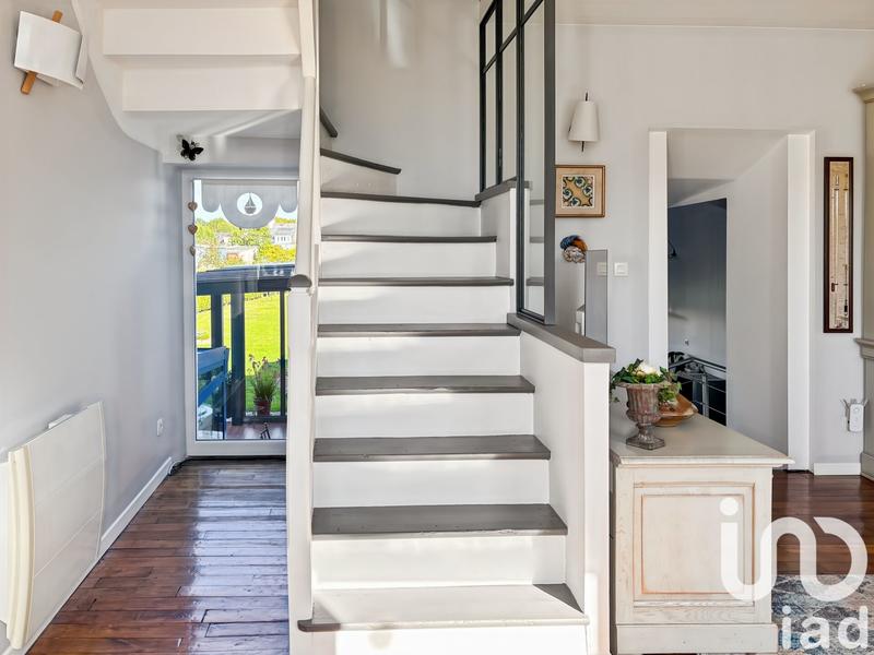 Maison - 138 m² - 6 pièces