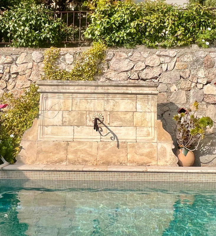 Maison - 200 m² - 6 pièces