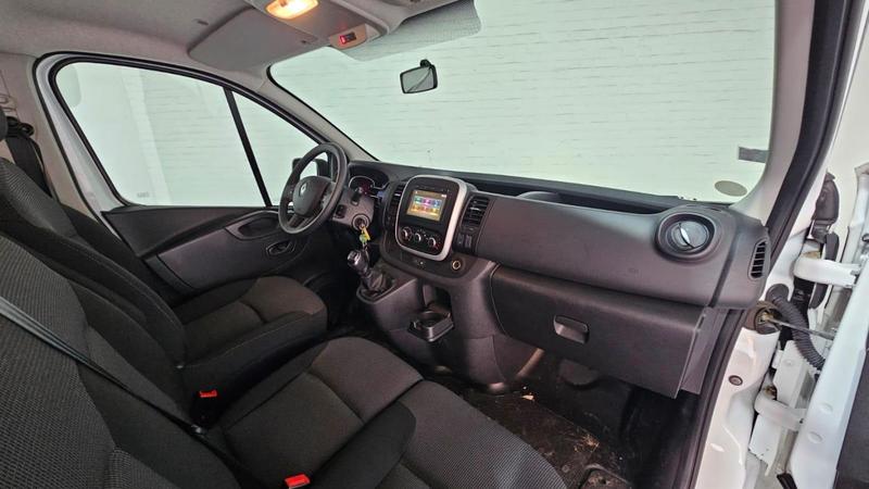 Renault Trafic Combi L2 dCi 145 Energy Zen 9 places Clim Av/Ar Gps Pdc