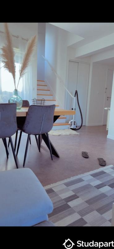 Chambre - 50 m² - 1 pièce