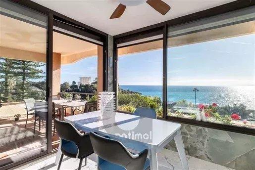 Appartement - 96 m² - 3 pièces