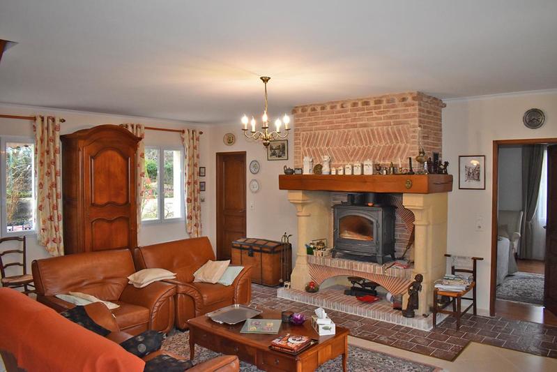 Maison - 201 m² - 5 pièces