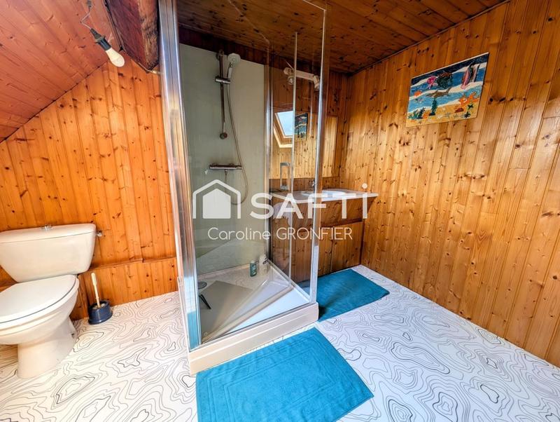 Maison - 208 m² - 10 pièces