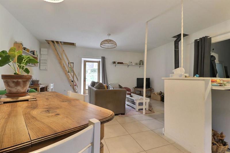 Appartement - 70 m² - 4 pièces