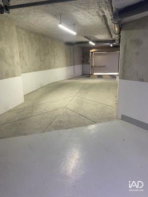 Parking - 13 m²