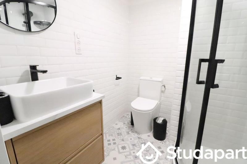 Chambre - 12 m² - 1 pièce