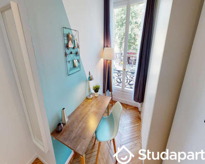 Chambre - 100 m² - 1 pièce