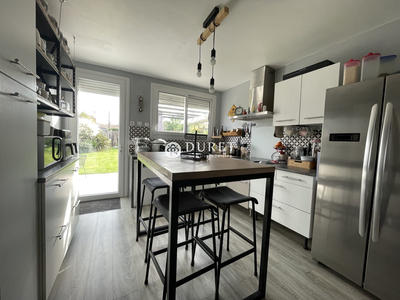 Maison - 106 m² - 5 pièces