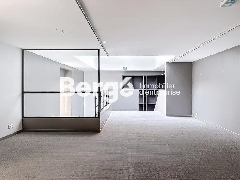 Local commercial - 158 m²