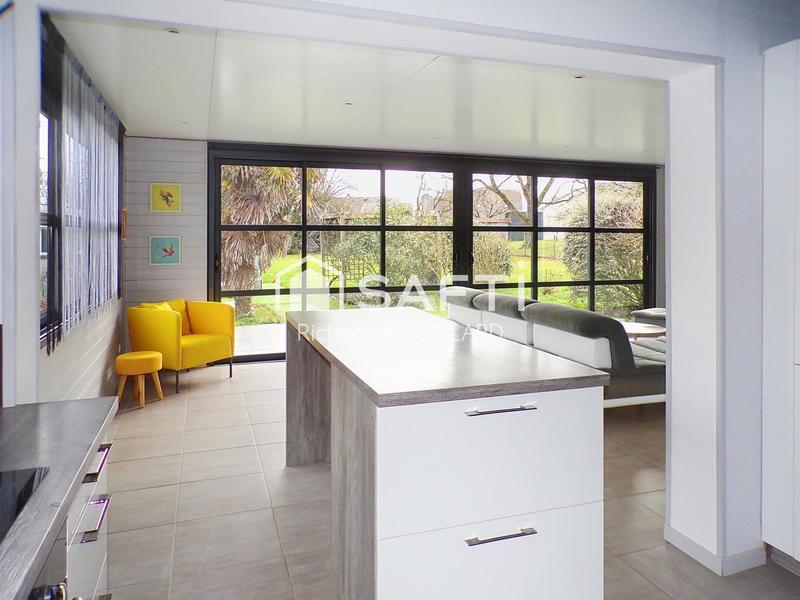 Maison - 172 m² - 9 pièces