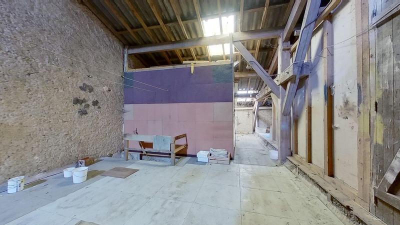 Maison - 225 m² - 8 pièces