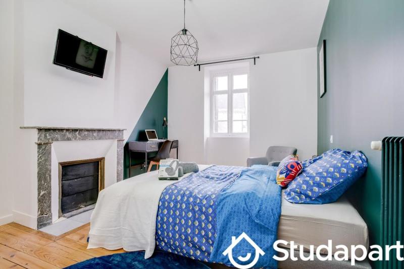 Chambre - 10 m² - 1 pièce