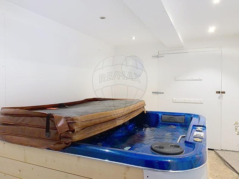 Gîte - 253 m² - 9 pièces