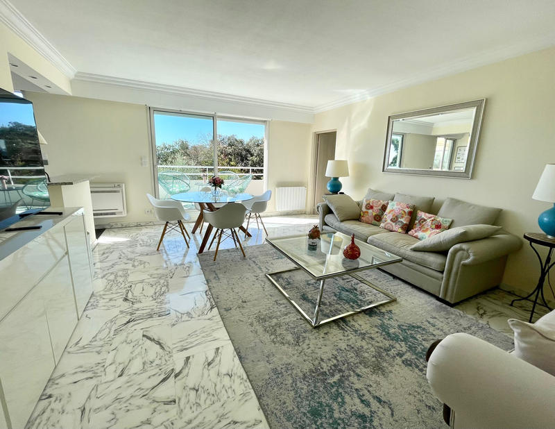 Appartement - 86 m² - 4 pièces