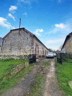 Maison - 110 m² - 9 pièces