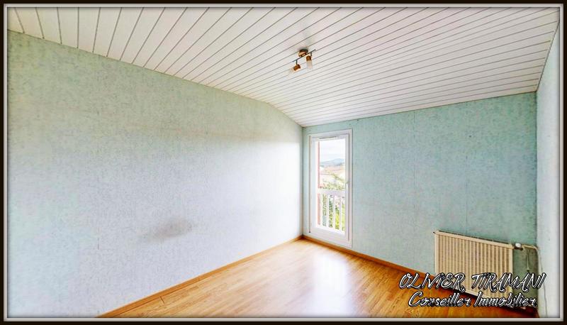 Maison - 97 m² - 6 pièces