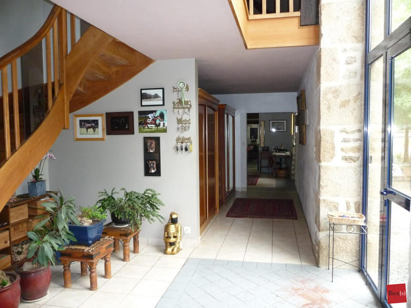 Maison ancienne - 476 m² - 13 pièces