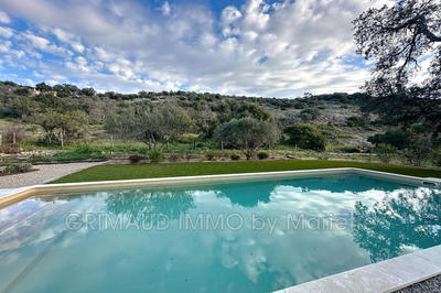 Villa - 240 m² - 5 pièces