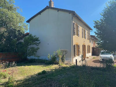 Maison - 99 m² - 4 pièces