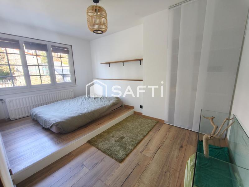 Maison - 82 m² - 5 pièces