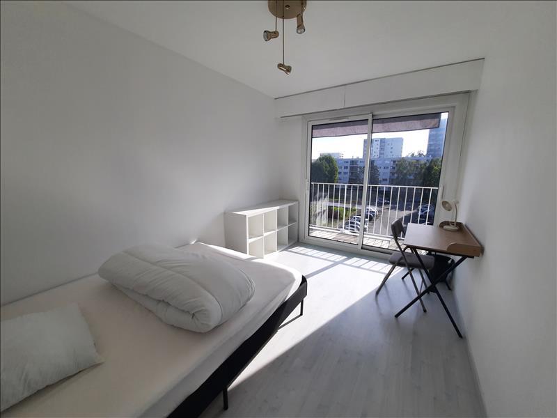 Appartement - 92 m² - 5 pièces