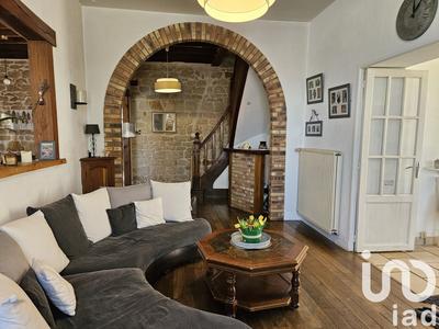 Maison - 200 m² - 8 pièces