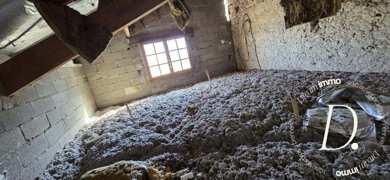 Maison ancienne - 225 m² - 5 pièces