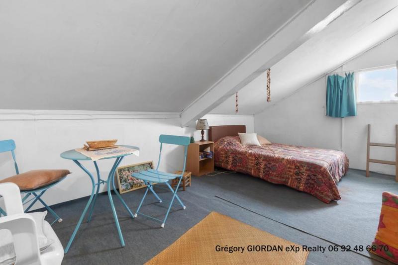 Maison - 160 m² - 7 pièces