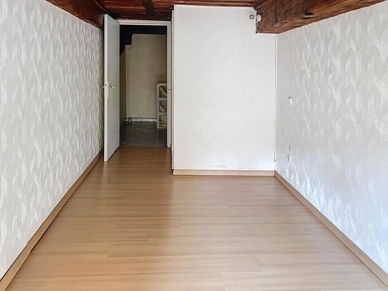 Appartement - 77 m² - 3 pièces