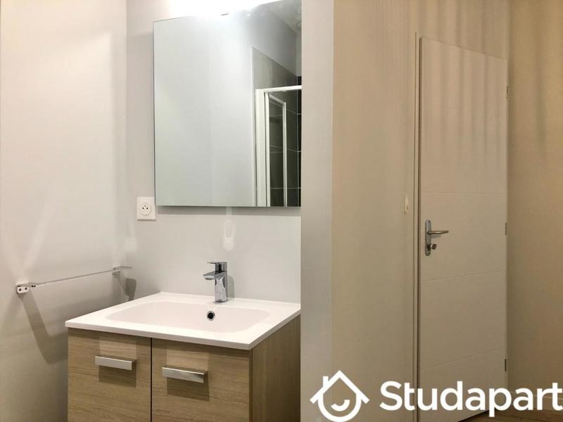 Chambre - 16 m² - 1 pièce