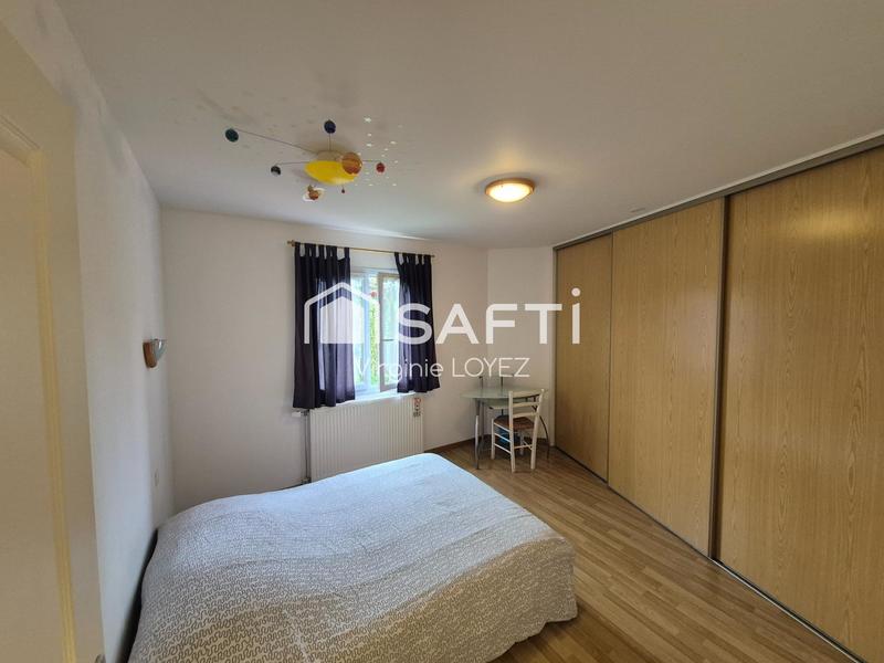 Maison - 270 m² - 11 pièces