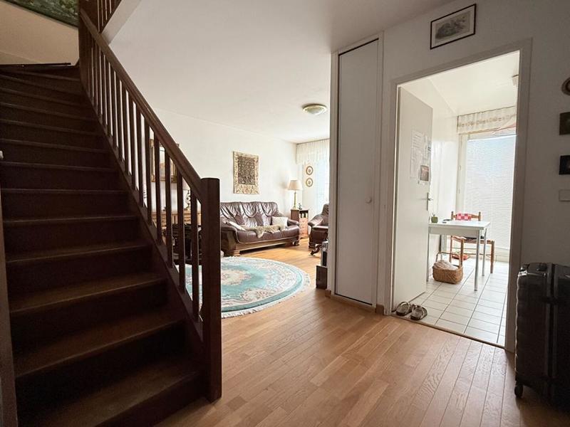 Duplex - 92 m² - 4 pièces