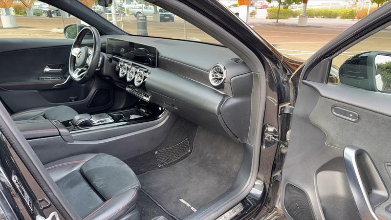 Mercedes Classe a 180 136 7g-Dct Amg Line