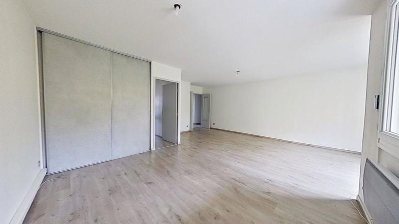 Appartement - 87 m² - 4 pièces