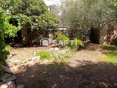 Maison - 104 m² - 4 pièces