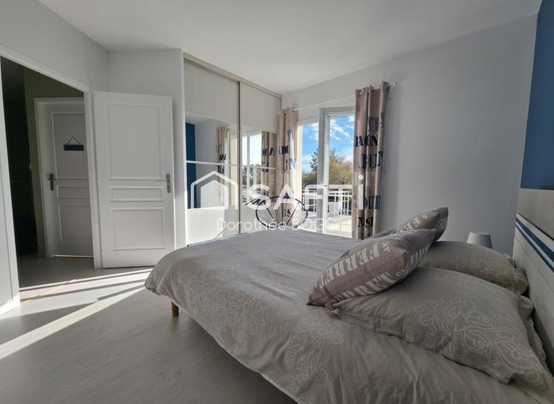 Maison - 180 m² - 5 pièces