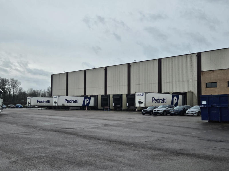 Local d'activités - 3 500 m²