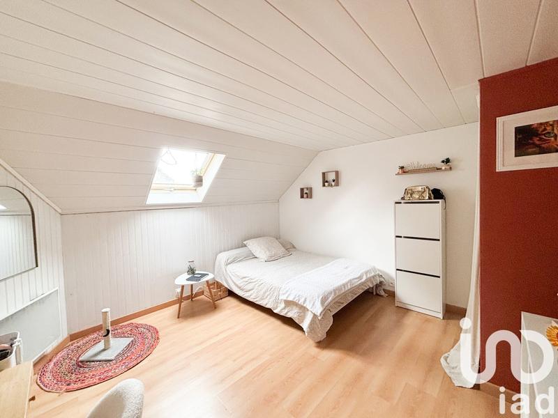 Maison - 121 m² - 6 pièces