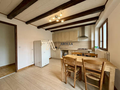 Maison ancienne - 180 m² - 10 pièces