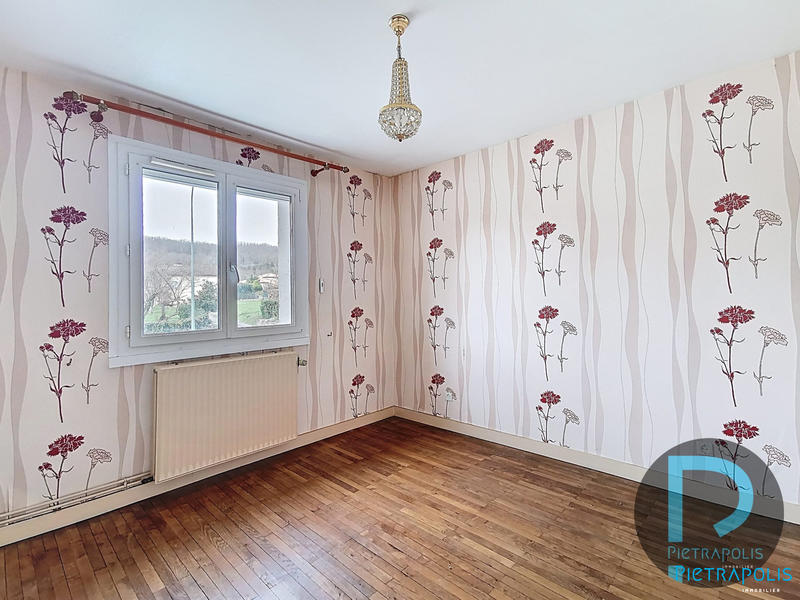 Maison - 128 m² - 7 pièces