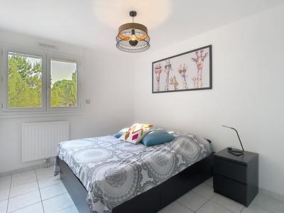 Appartement - 85 m² - 4 pièces