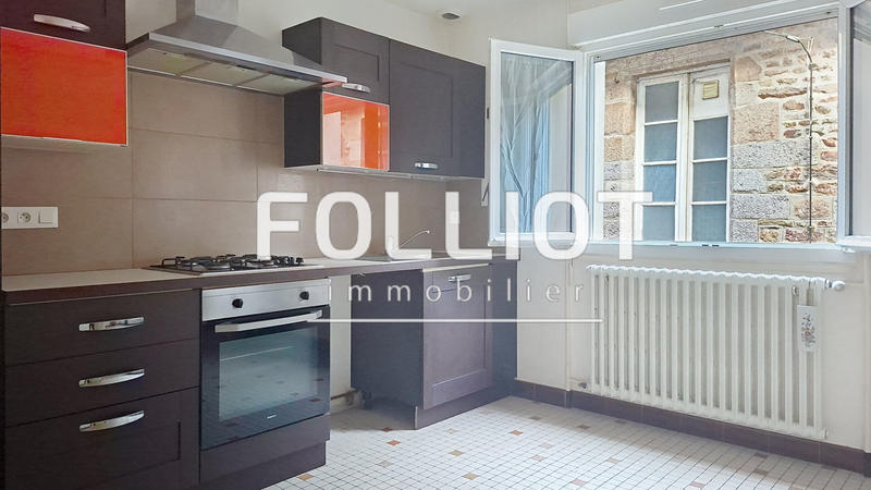 Maison - 92 m² - 5 pièces