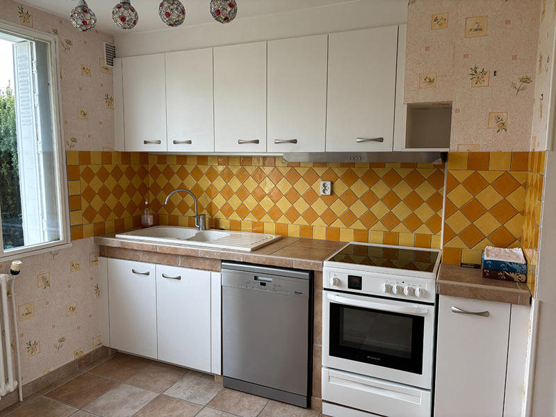 Maison - 98 m² - 4 pièces