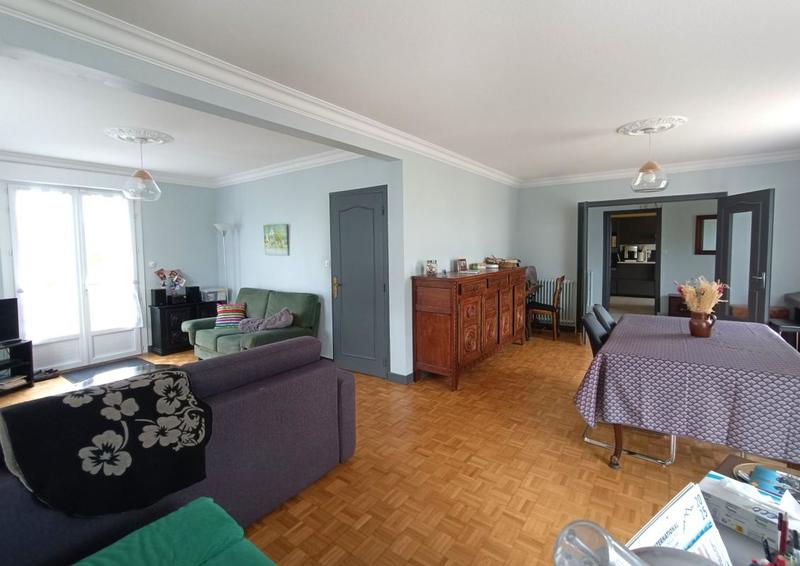 Maison - 144 m² - 6 pièces