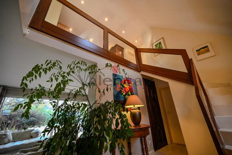 Villa - 142 m² - 5 pièces