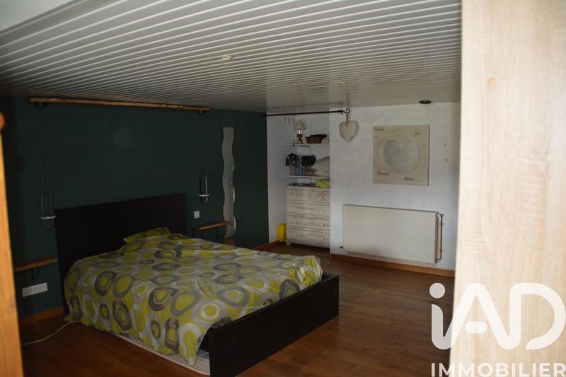 Maison - 243 m² - 8 pièces