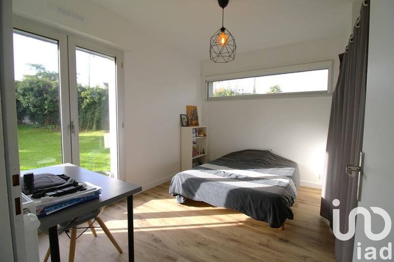 Maison - 203 m² - 7 pièces