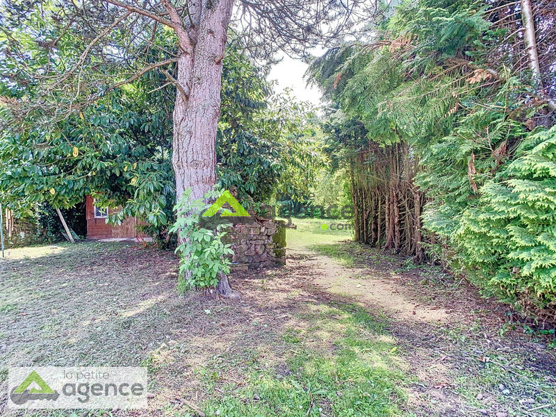 Maison - 185 m² - 8 pièces