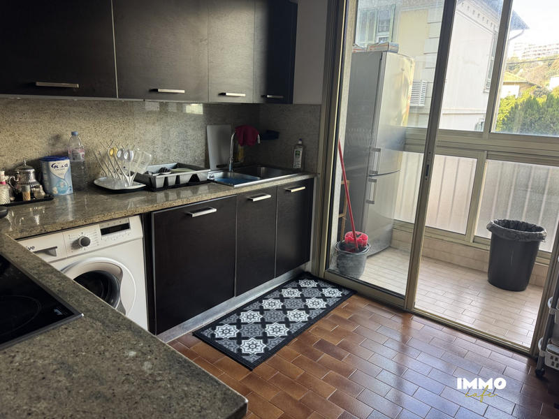 Appartement - 75 m² - 3 pièces