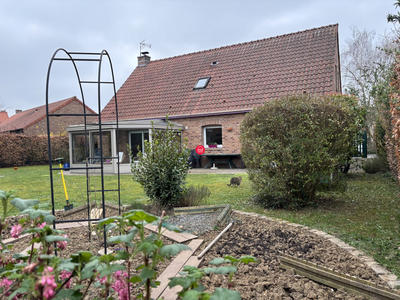 Maison - 135 m² - 6 pièces